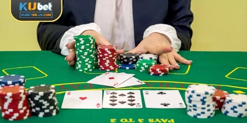 Baccarat trực tuyến là gì?